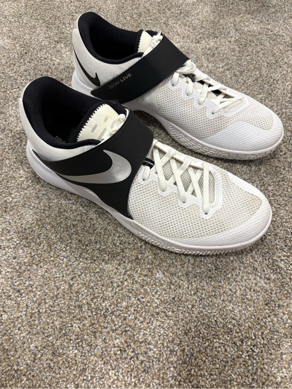 Nike Men’s White and Black Zoom Live Basketball Shoes